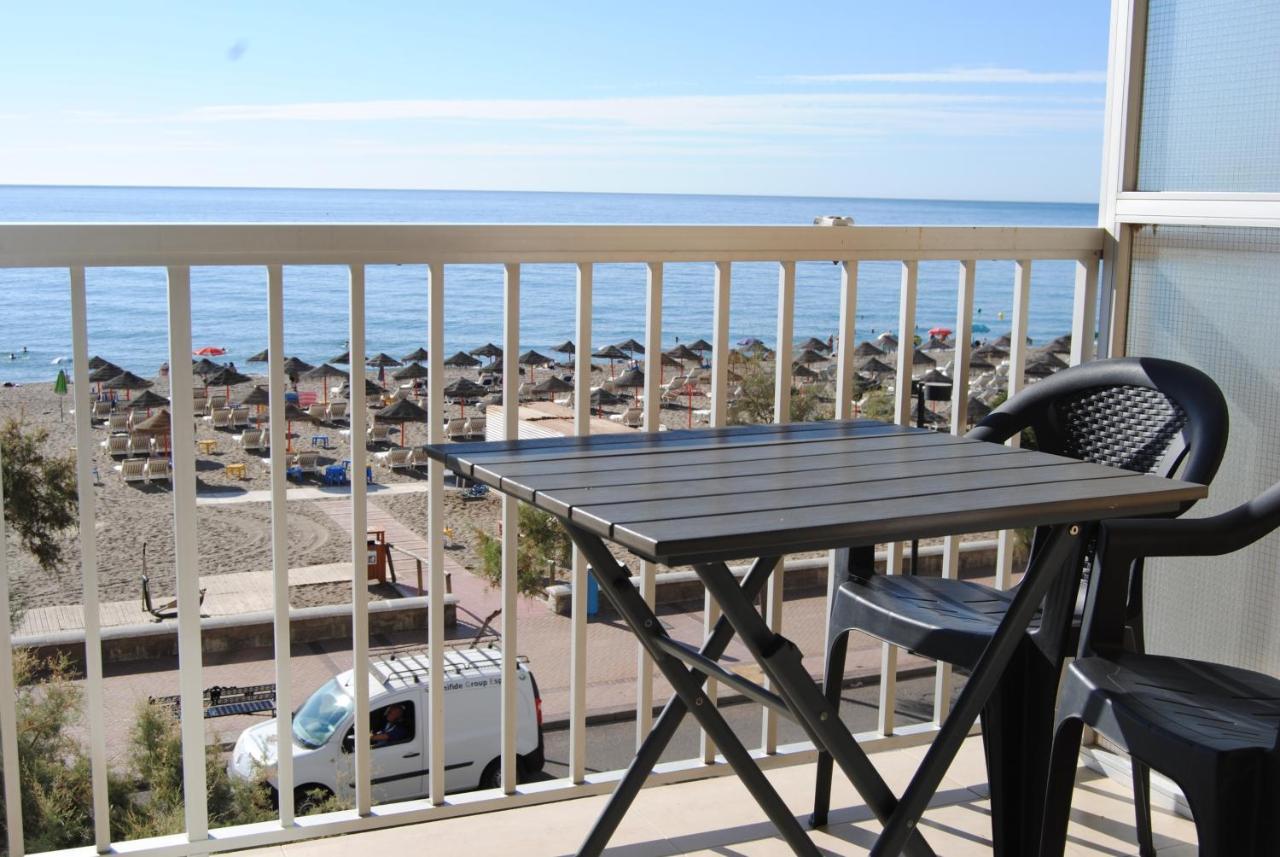 דירות פואנגירולה Frente Al Mar מראה חיצוני תמונה